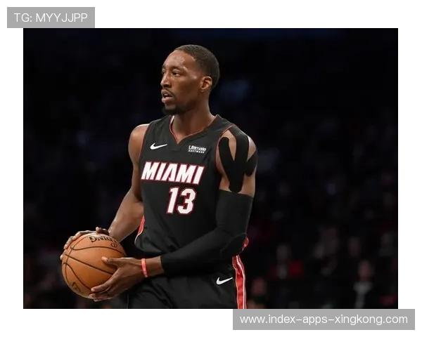 阿德巴约篮下终结火力,热火取胜在望