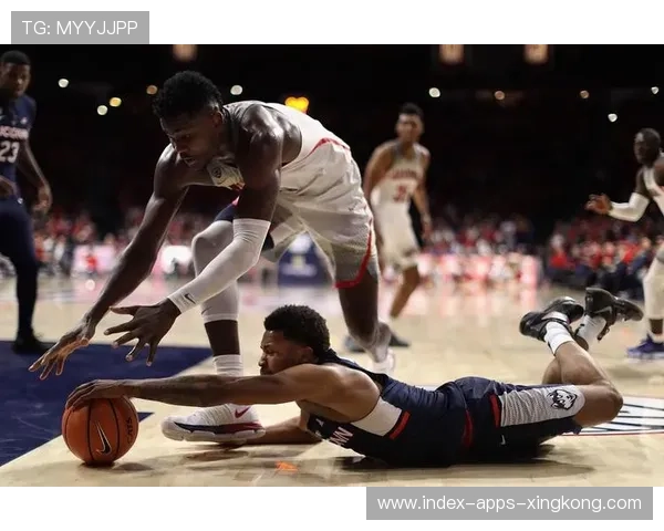 尼克斯教练组求变奏效，战术多样性震撼赛场