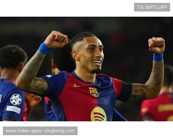 利兹联强行提高节奏,拉菲尼亚回归般的世界波再现 利兹联强行提高节奏,拉菲尼亚回归般的世界波再现